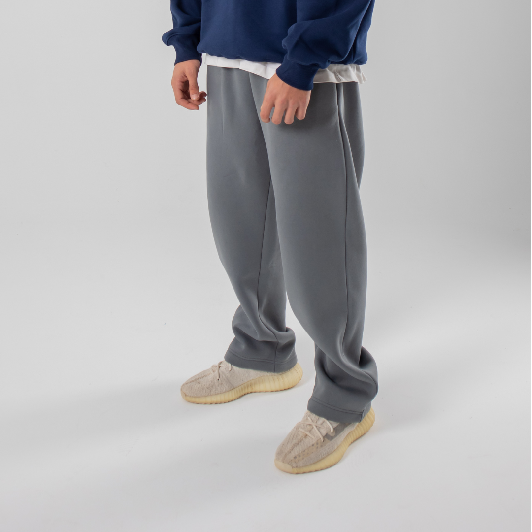 Straight Leg Sweatpants - Grey